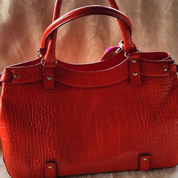 Kate Spade Elegant Orange/Red Crocodile-Embossed Handbag - Picture 7 of 9
